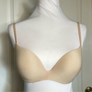 Victoria’s Secret PINK Push Up Bra Padded Women's Sz 34C Nude Tshirt